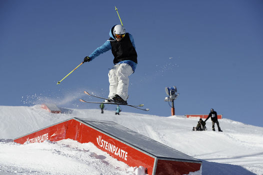 ViP Kombi prevoz putnika za Nemacku Skijanje u Nemackoj Zugspitze